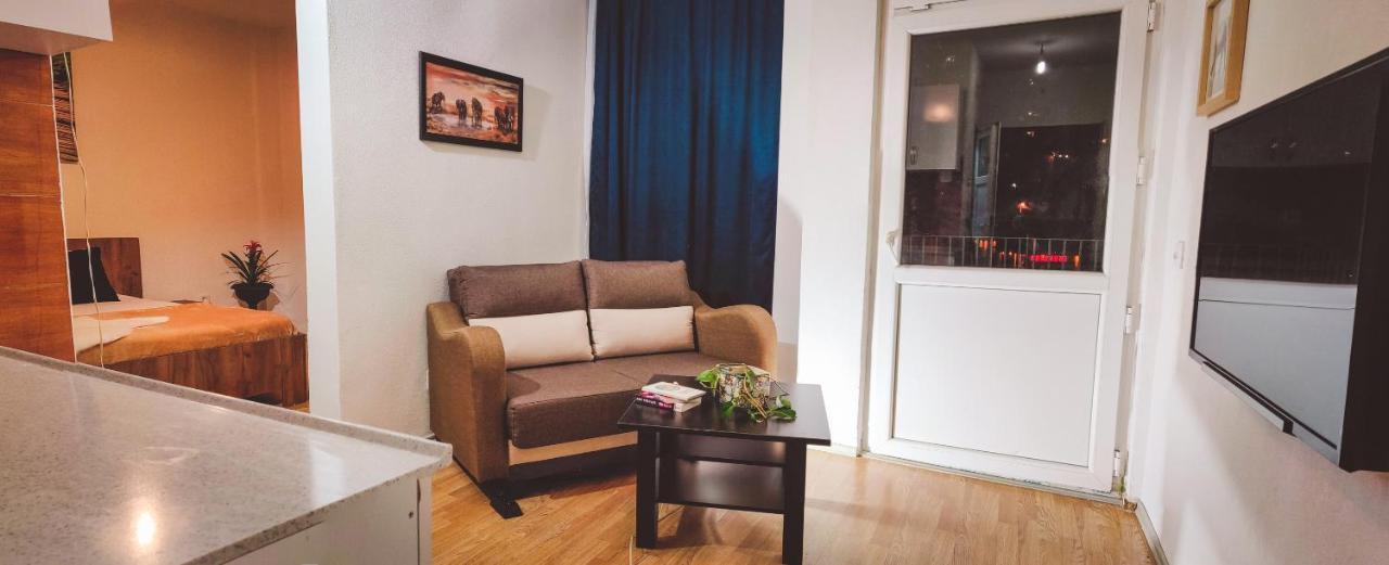 Studio Apartment In Center With Panoramic Old Town View พริเซรน ภายนอก รูปภาพ